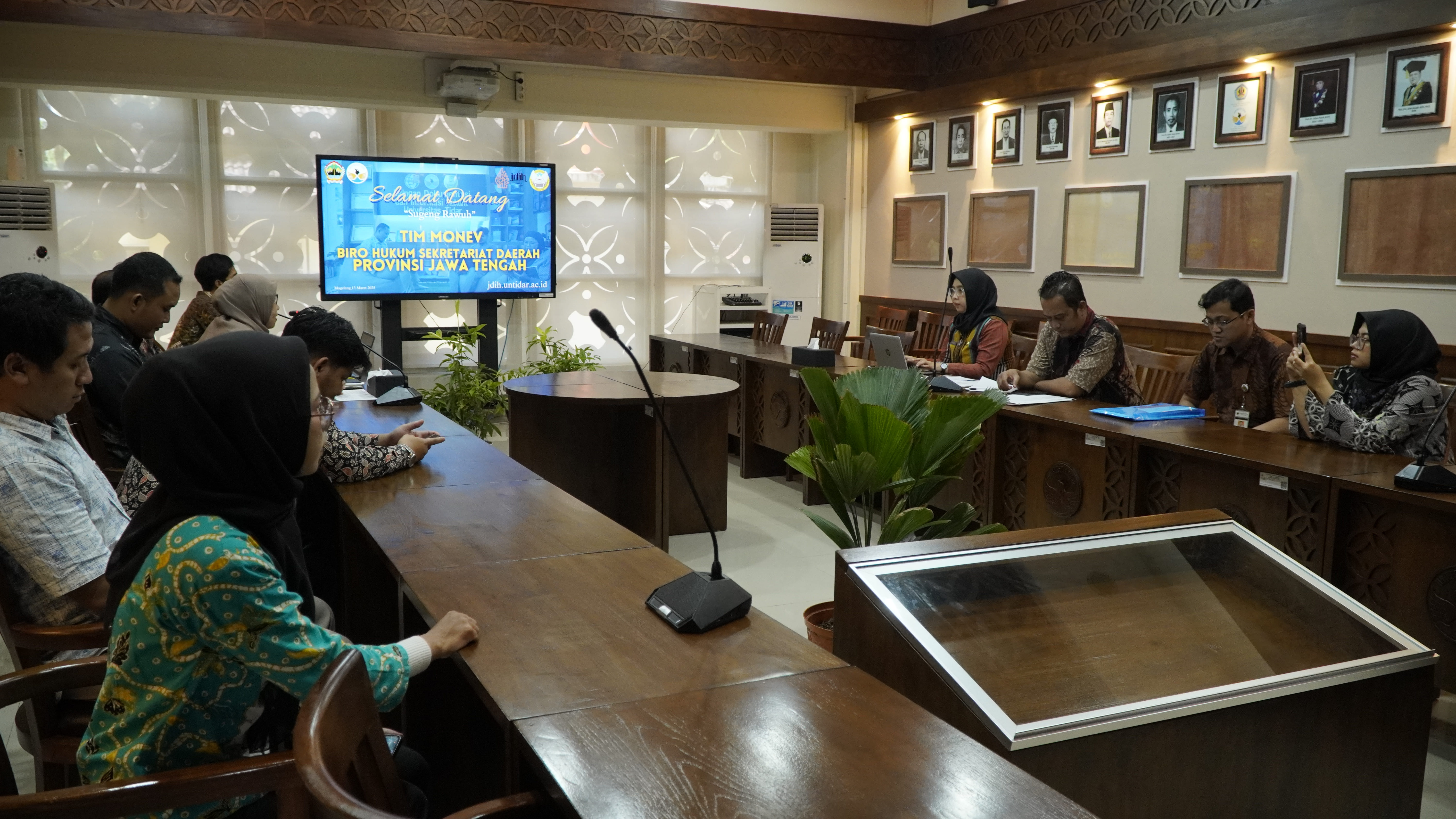 Tim Biro Hukum Sekretariat Daerah Pemerintah Provinsi Jawa Tengah melakukan Monitoring dan Evaluasi Pengelolaan JDIH Universitas Tidar